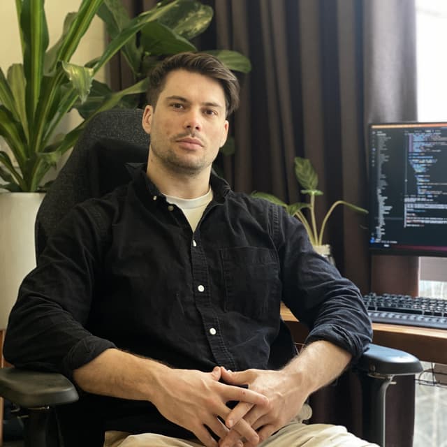 Lennard - Full Stack Developer & AI Enthusiast